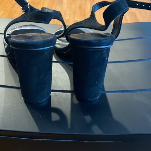 Bleecker & Bond Suede Leather Upper Black Sandals - Picture 4 of 5